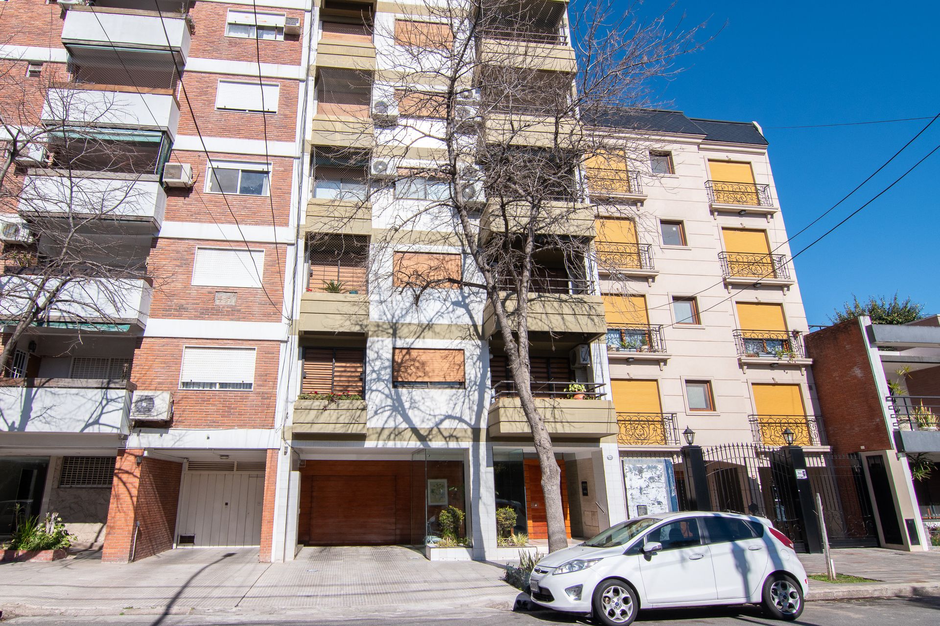 VENTA DEPTO 4 AMBIENTES VILLA DEVOTO CON 2 COCHERAS